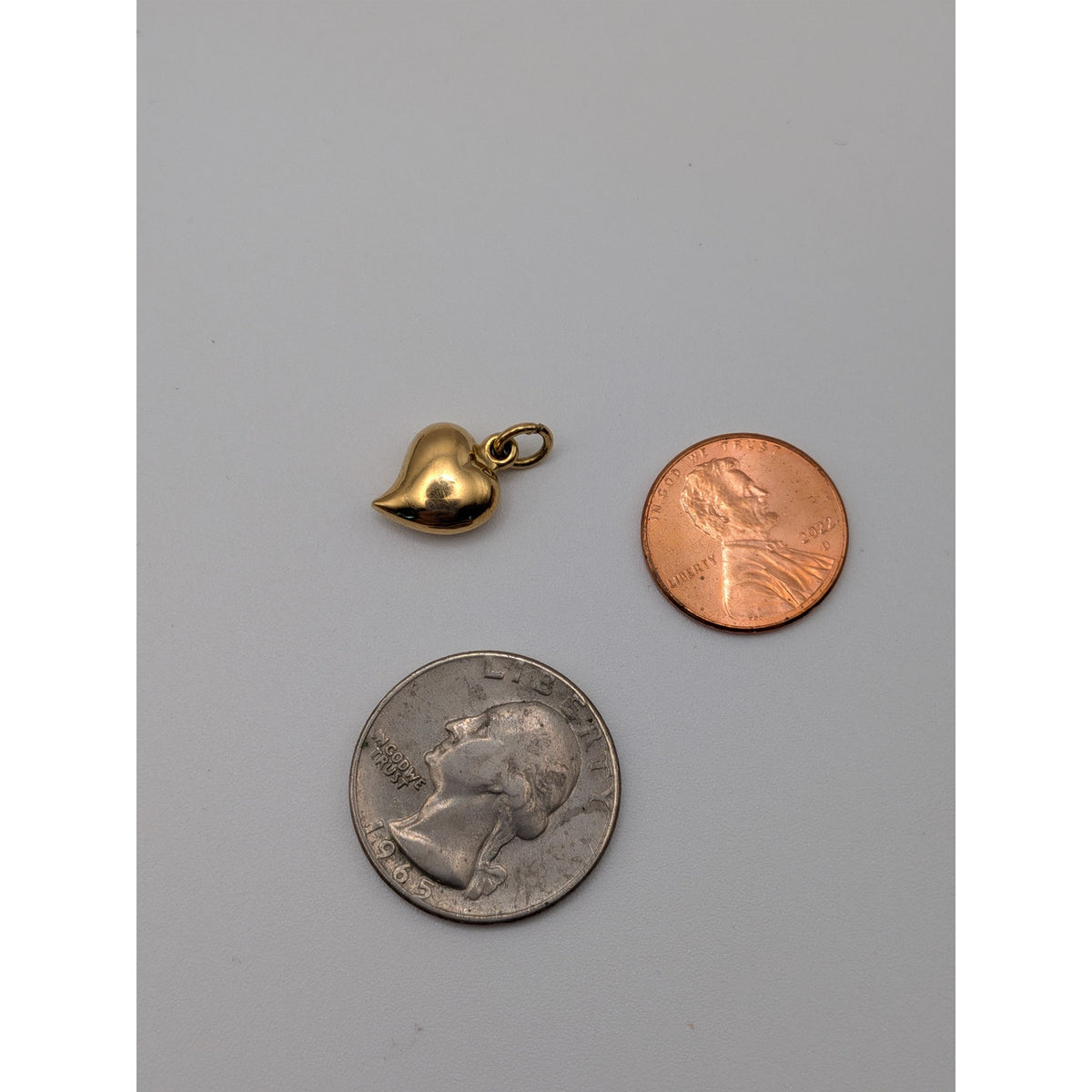 Vintage Unmarked 18k Solid Gold 3D Mini Puffy Heart Charm