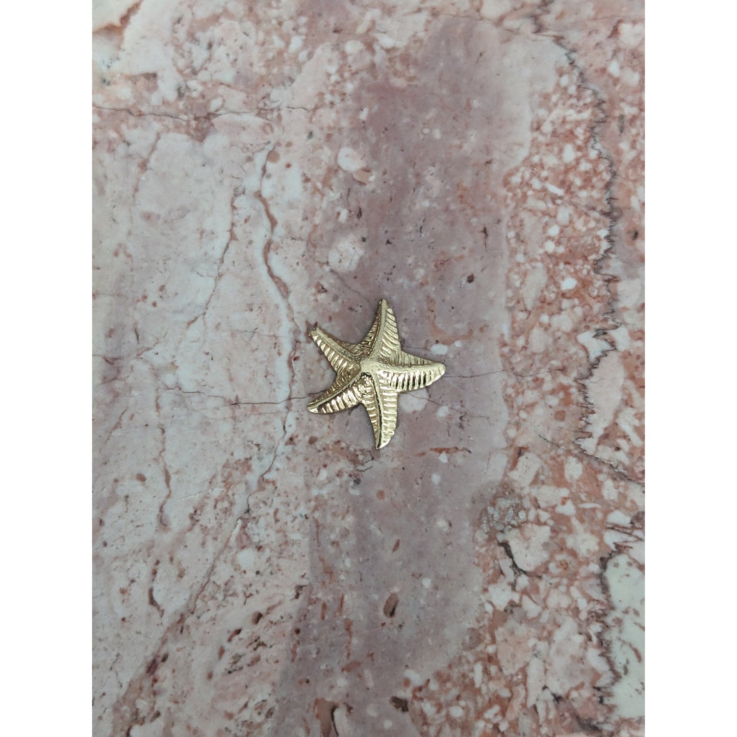 Estate Unmarked 14k Yellow Gold Tiny Dainty Starfish Charm NEEDS BAIL