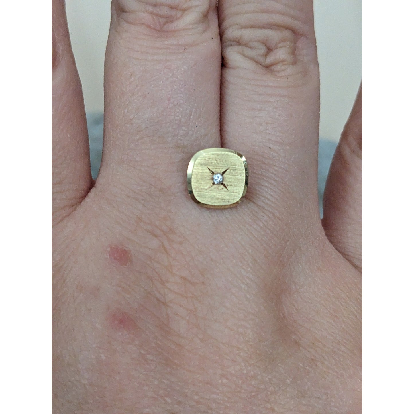 Vintage Unmarked 14k Yellow Gold Diamond Starburst Pin NO PUSHBACK