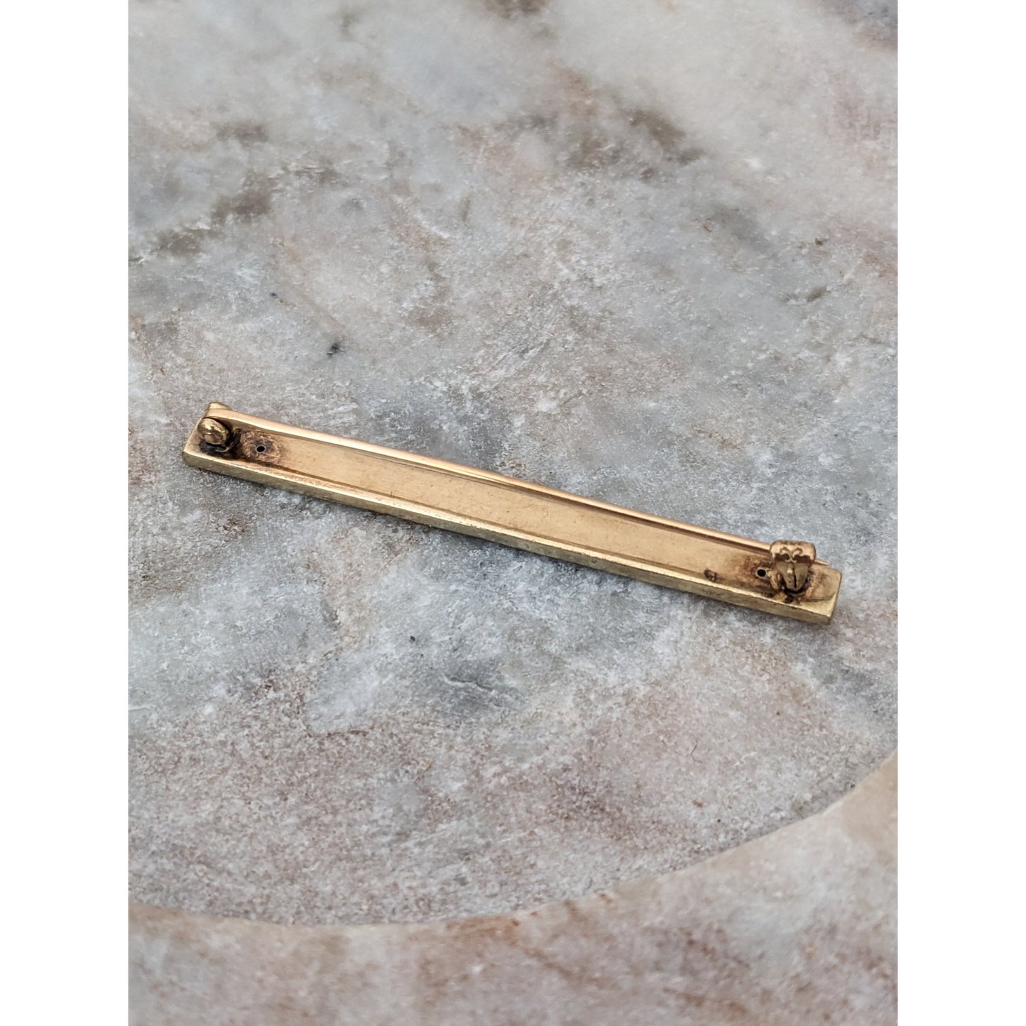Vintage 14k White & Yellow Gold Bar Brooch with Blue Sapphire