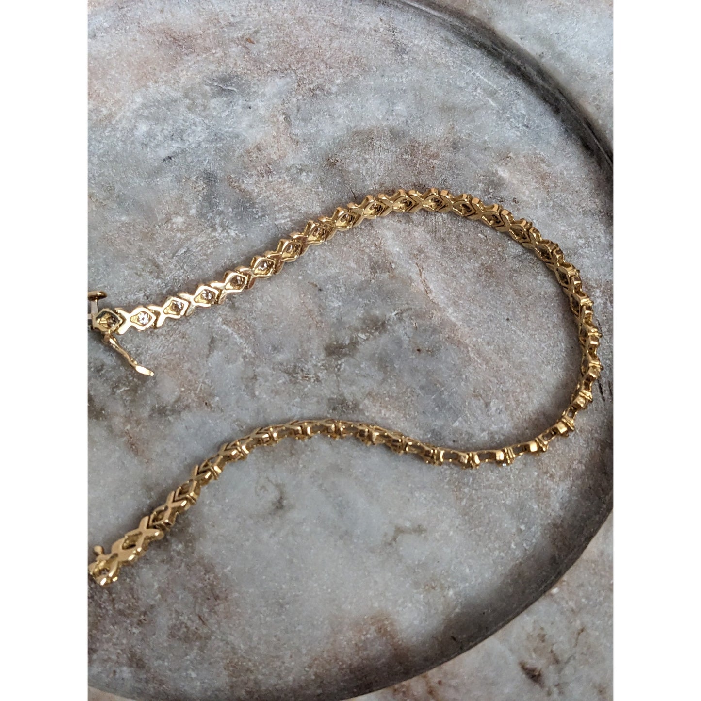 Vintage 14k Yellow Gold XOXO Diamond Tennis Bracelet 7in