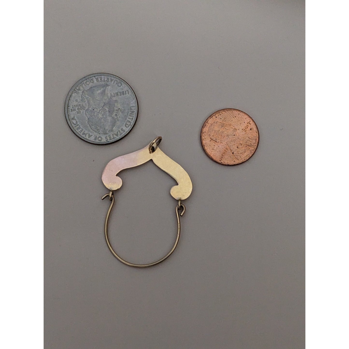 Vintage 14k Yellow Gold Curvy Scalloped Charm Holder Pendant