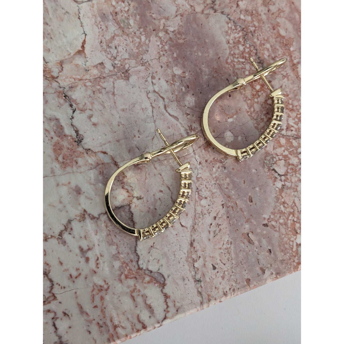 Vintage 14k Yellow Gold 0.75 CTW Natural Diamond Huggie Earrings