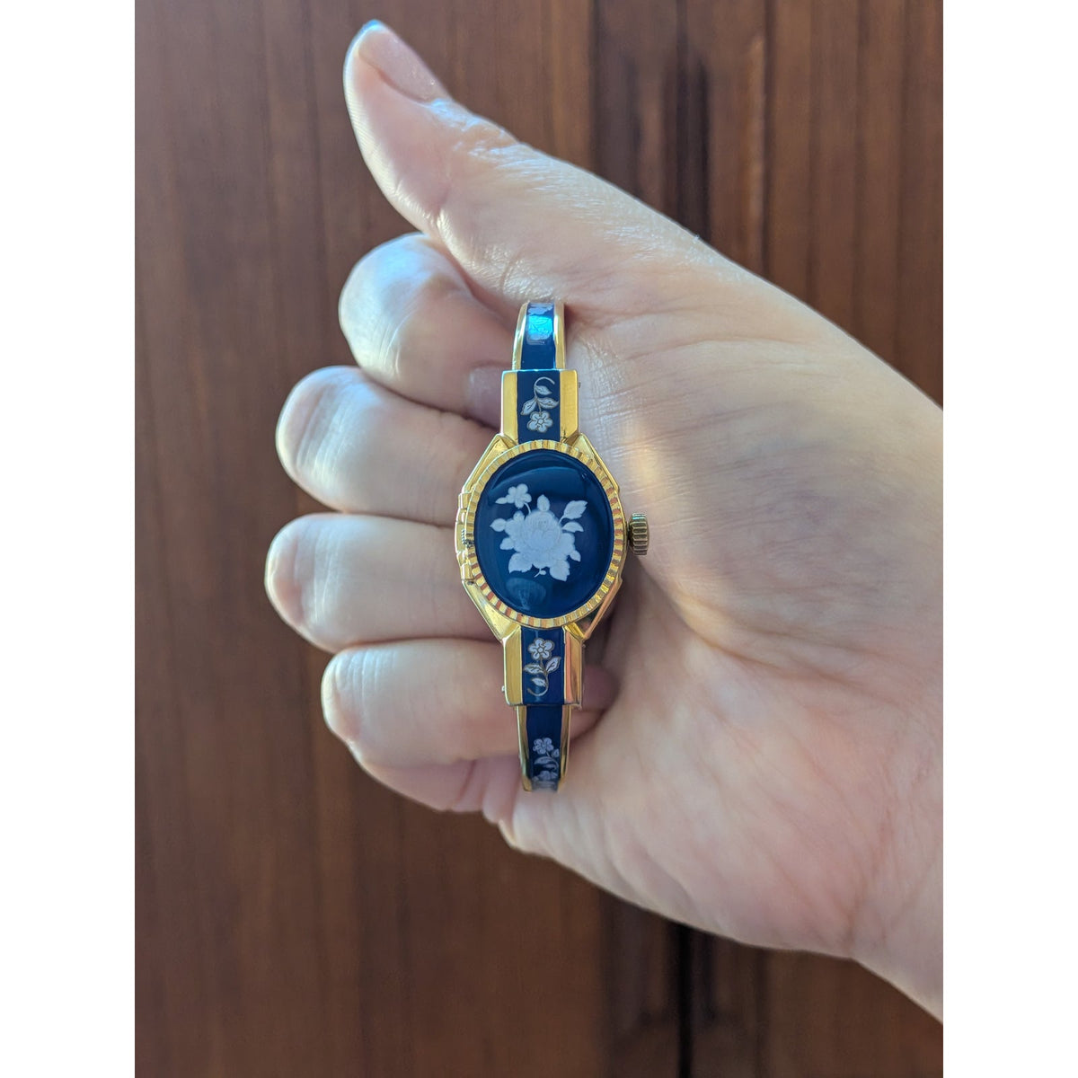 Vintage Andre Mouche Gold Tone Peekaboo Watch Dark Blue Enamel White Flowers