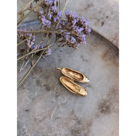 Vintage 14k Yellow Gold Slipper Flats Shoes Charm Pendant (Needs bail)