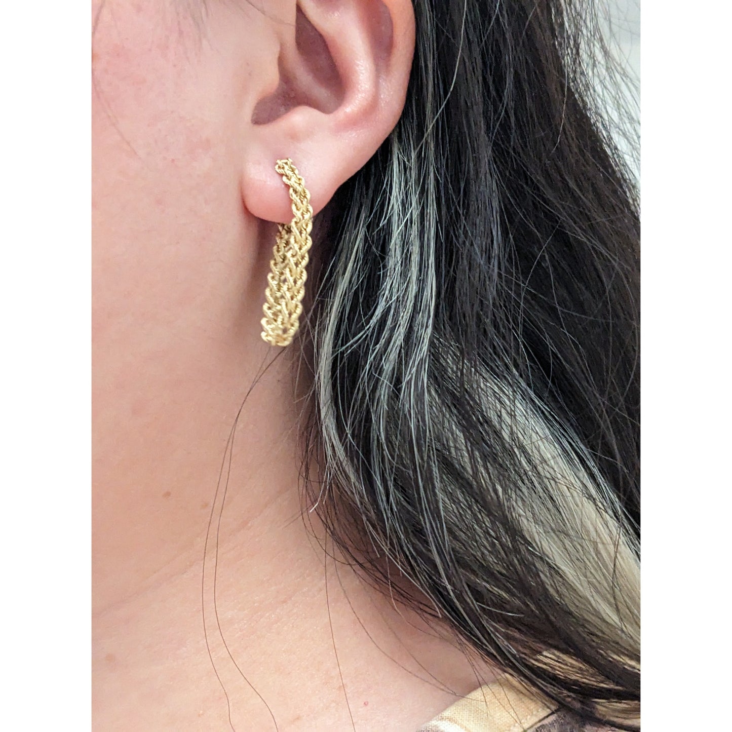 Vintage 14k Yellow Gold Rope Chain Loop Earrings