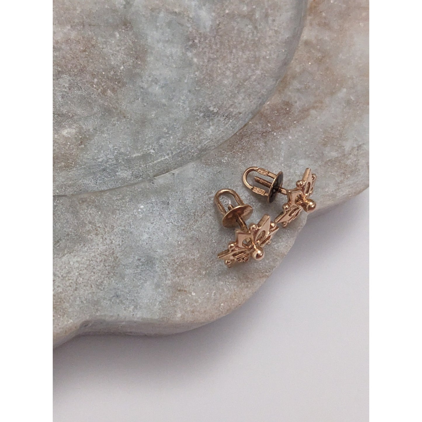 Vintage 14k Rose Gold Flower Shaped Stud Screw Back Earrings