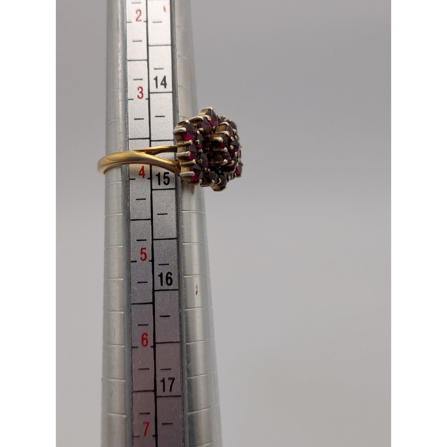 Vintage 10k Yellow Gold Garnet Cluster Ring Size 3.75