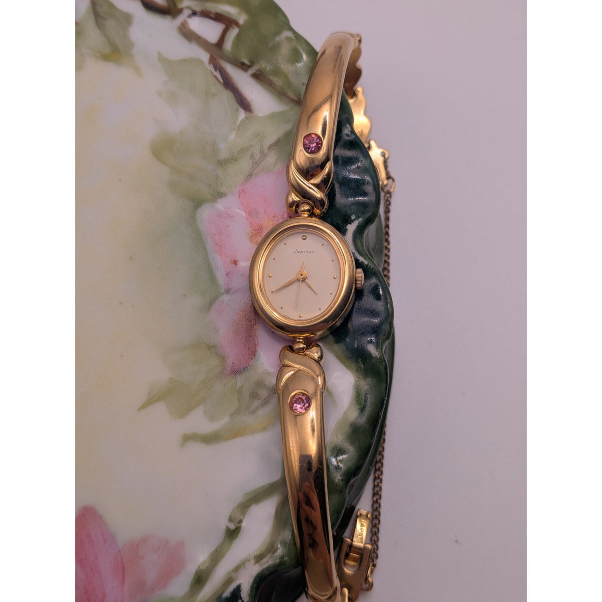 Vintage Orient Jupiter Quartz Gold Tone Watch with Pink Stones and Heart Links
