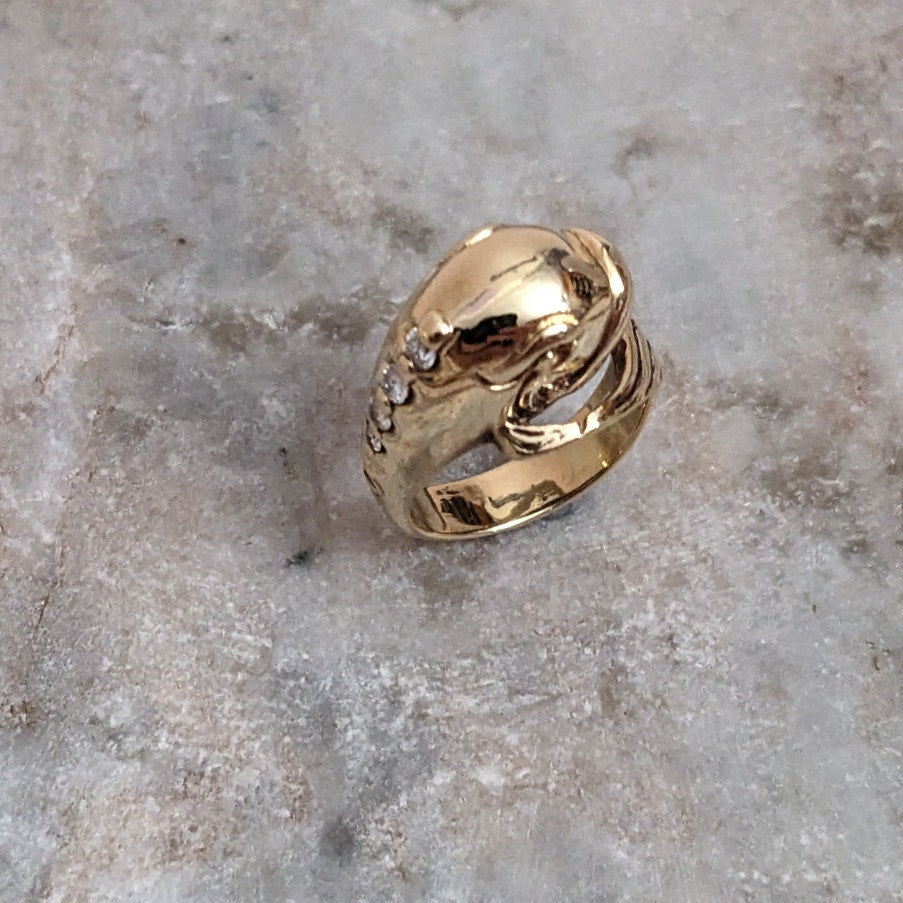 Vintage 10k Yellow Gold Dolphin with Diamond Accent Ring Size 4