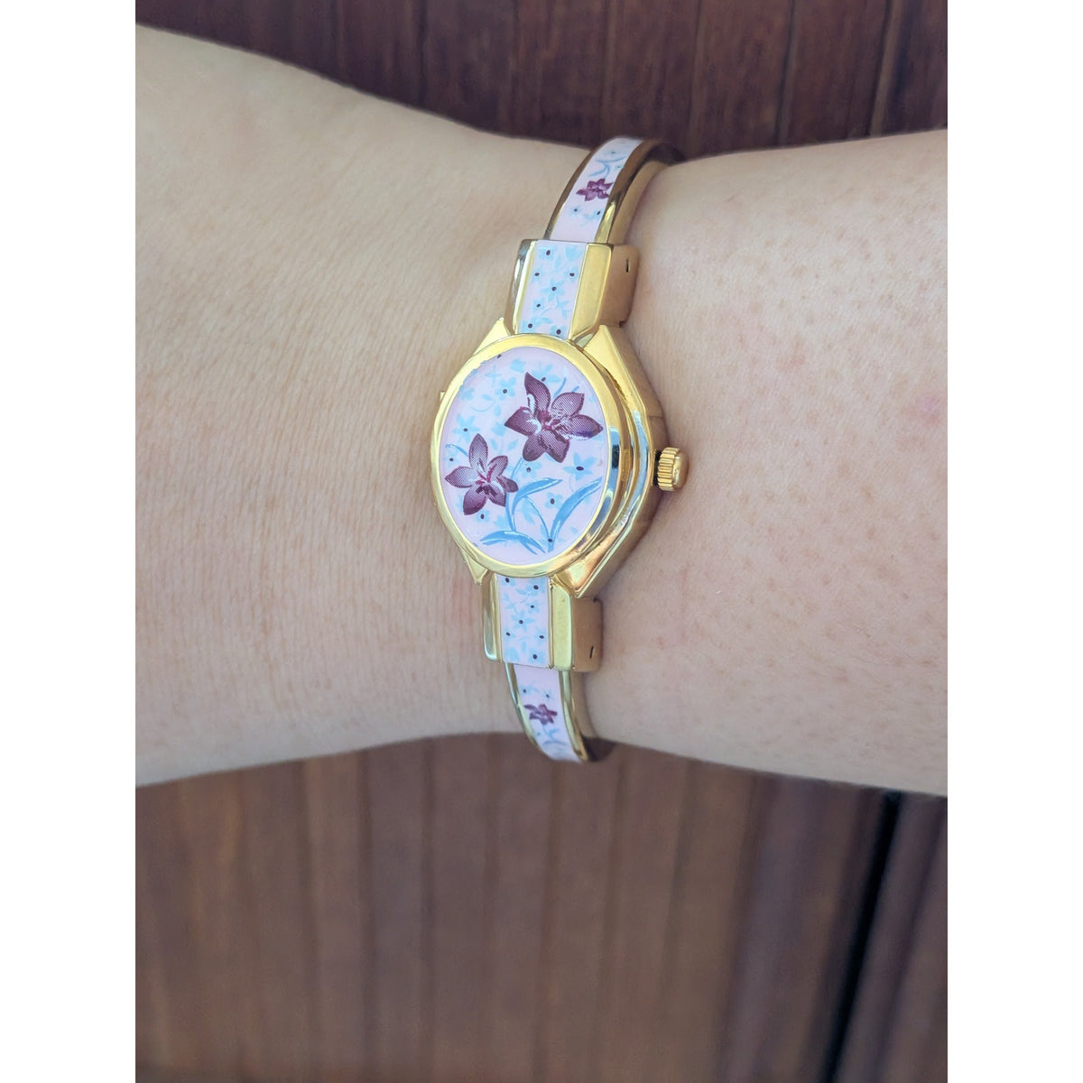 Preowned Andre Mouche Gold Tone Peekaboo Watch Pink Enamel Purple Flowers