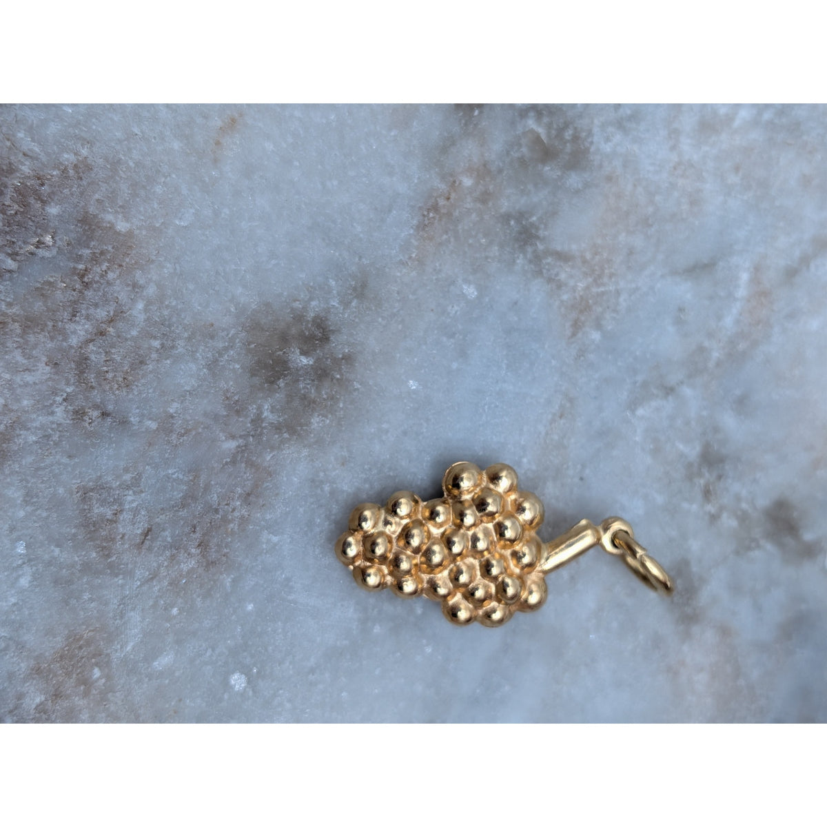 Vintage Unmarked 18k Solid Gold 3D Grape Cluster Charm w/ Jump Ring (open)