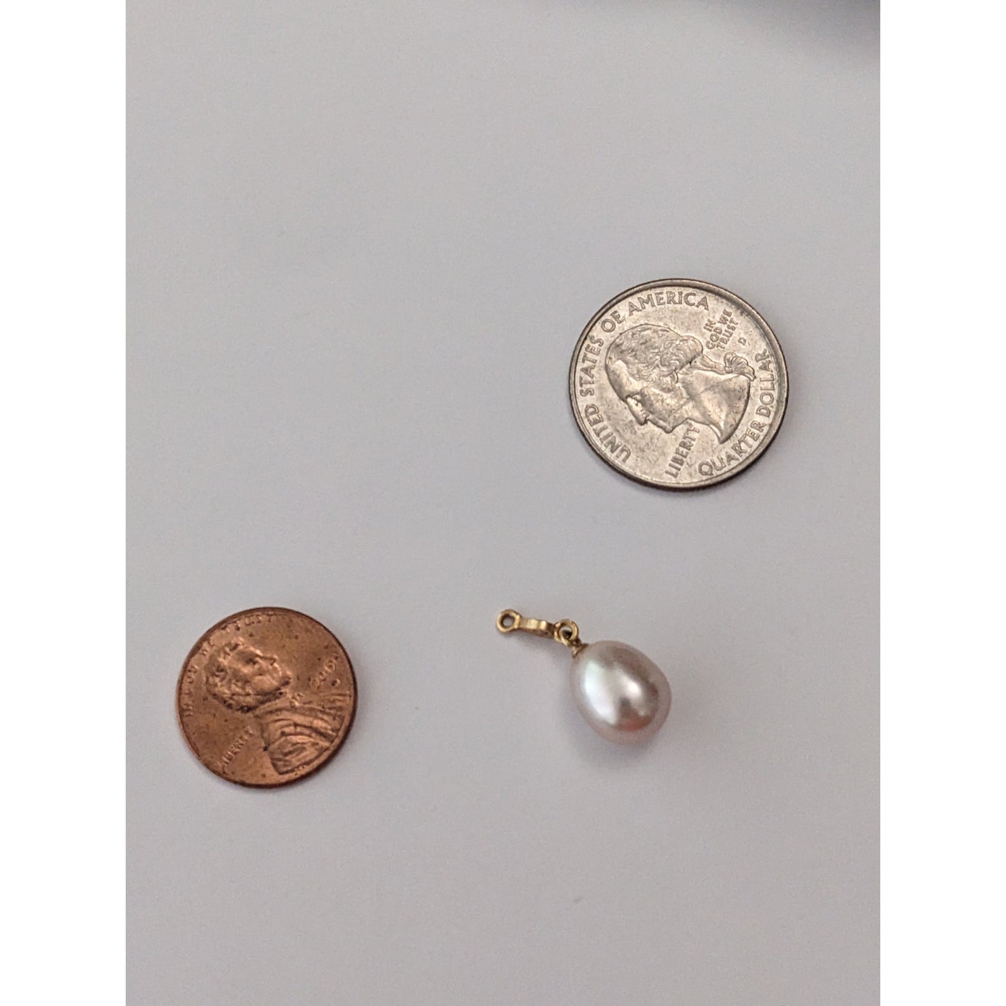 Vintage Unmarked 18k Gold Teardrop Pearl Charm Pendant with Diamond Accent