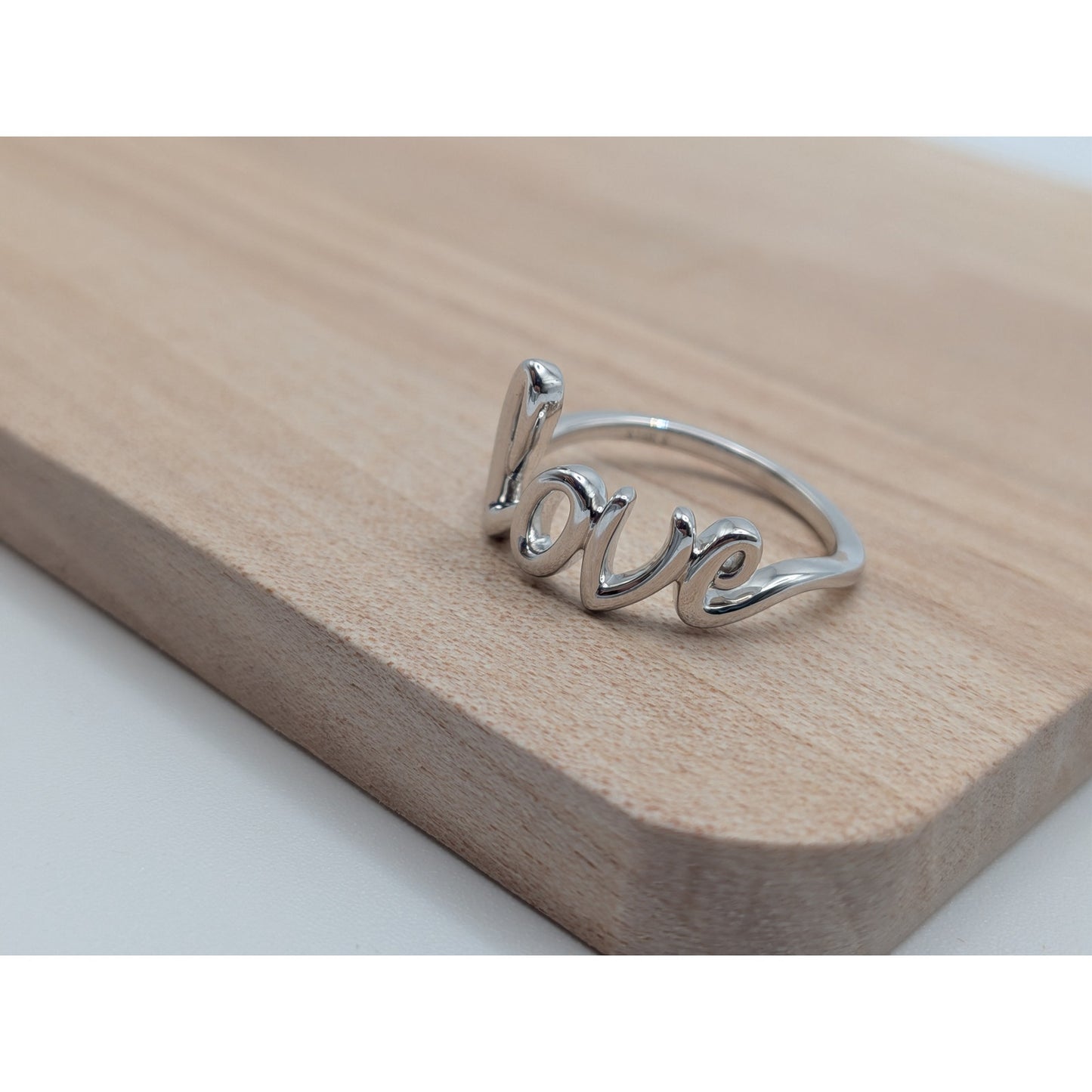 Estate 14k White Gold "Love" Cursive Script Ring Size 7