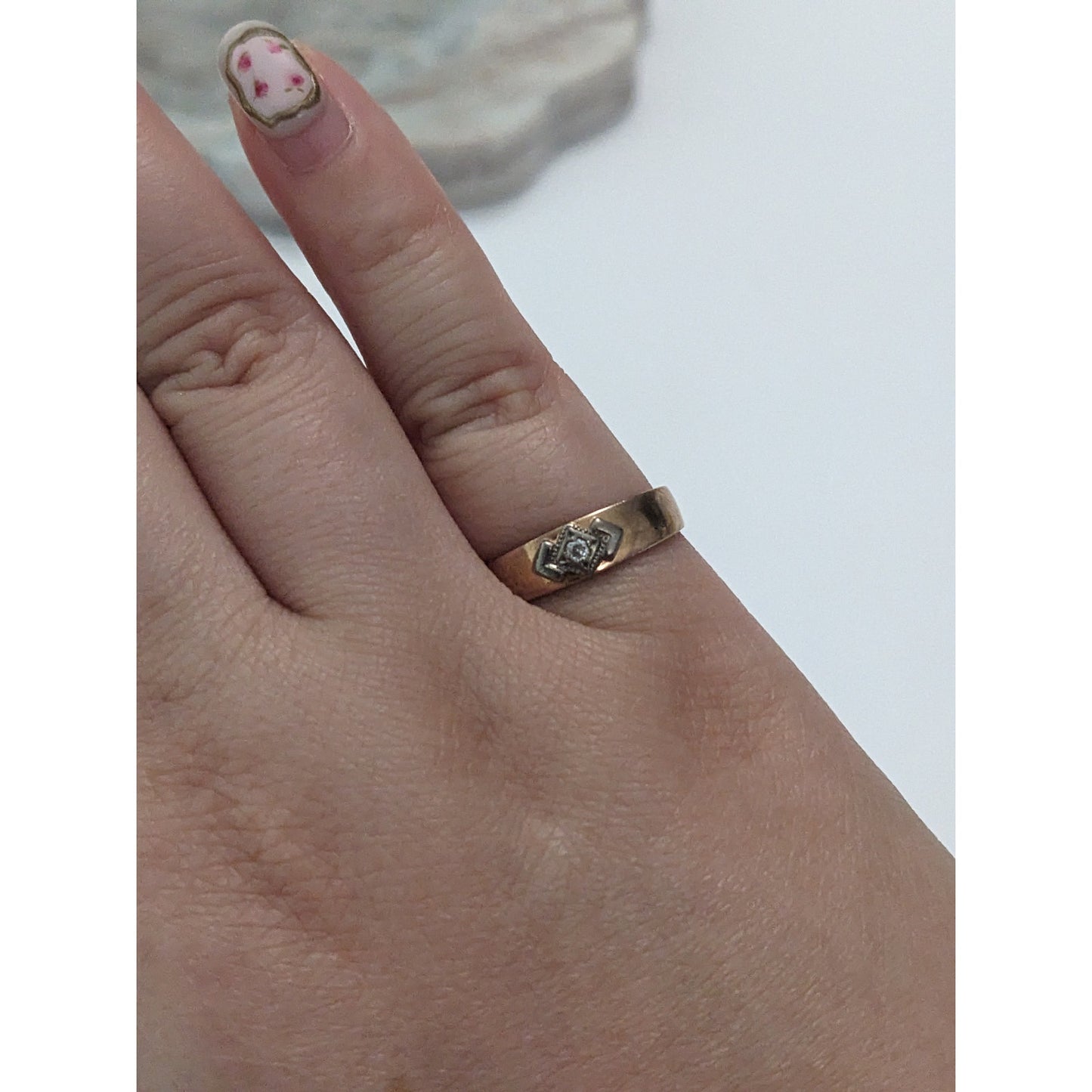 Vintage 1990s 14k Gold Deco Retro Inspired Simple Band Ring Size 6.75