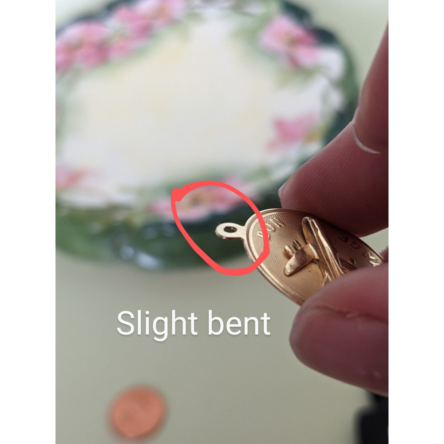 FLAW Vintage 14k MCM Bon Voyage Airplane Circle Pendant