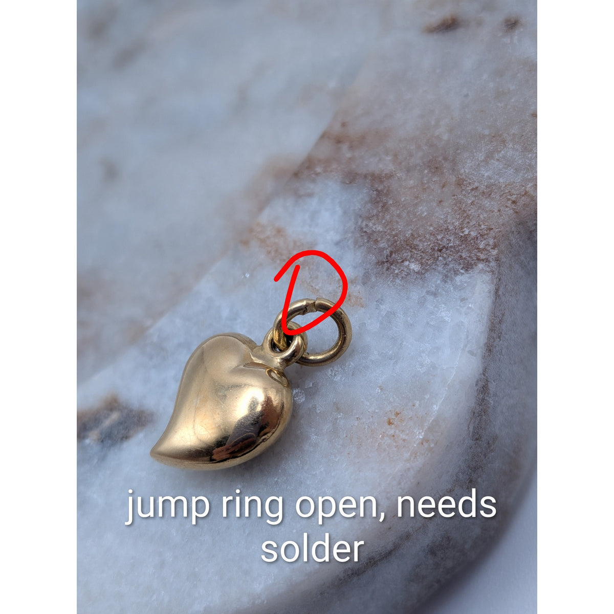 Vintage Unmarked 18k Solid Gold 3D Mini Puffy Heart Charm