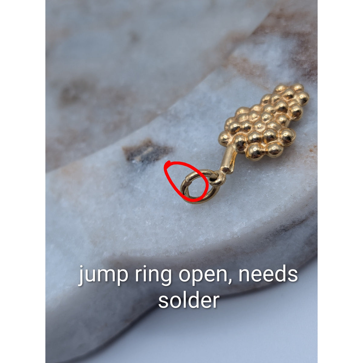 Vintage Unmarked 18k Solid Gold 3D Grape Cluster Charm w/ Jump Ring (open)