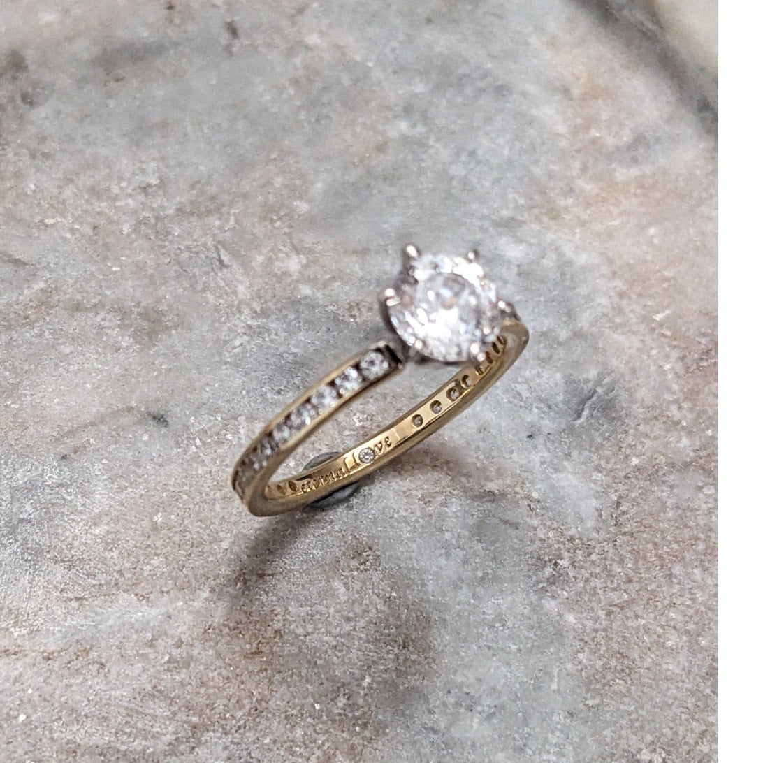 Estate Diamonique QVC 14k Yellow Gold CZ Stones Eternal Love Ring Size 9