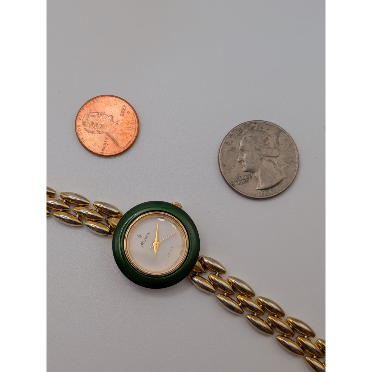 FLAW Vintage Aroma Gold Tone Bracelet Watch Interchangeable Bezels with Box
