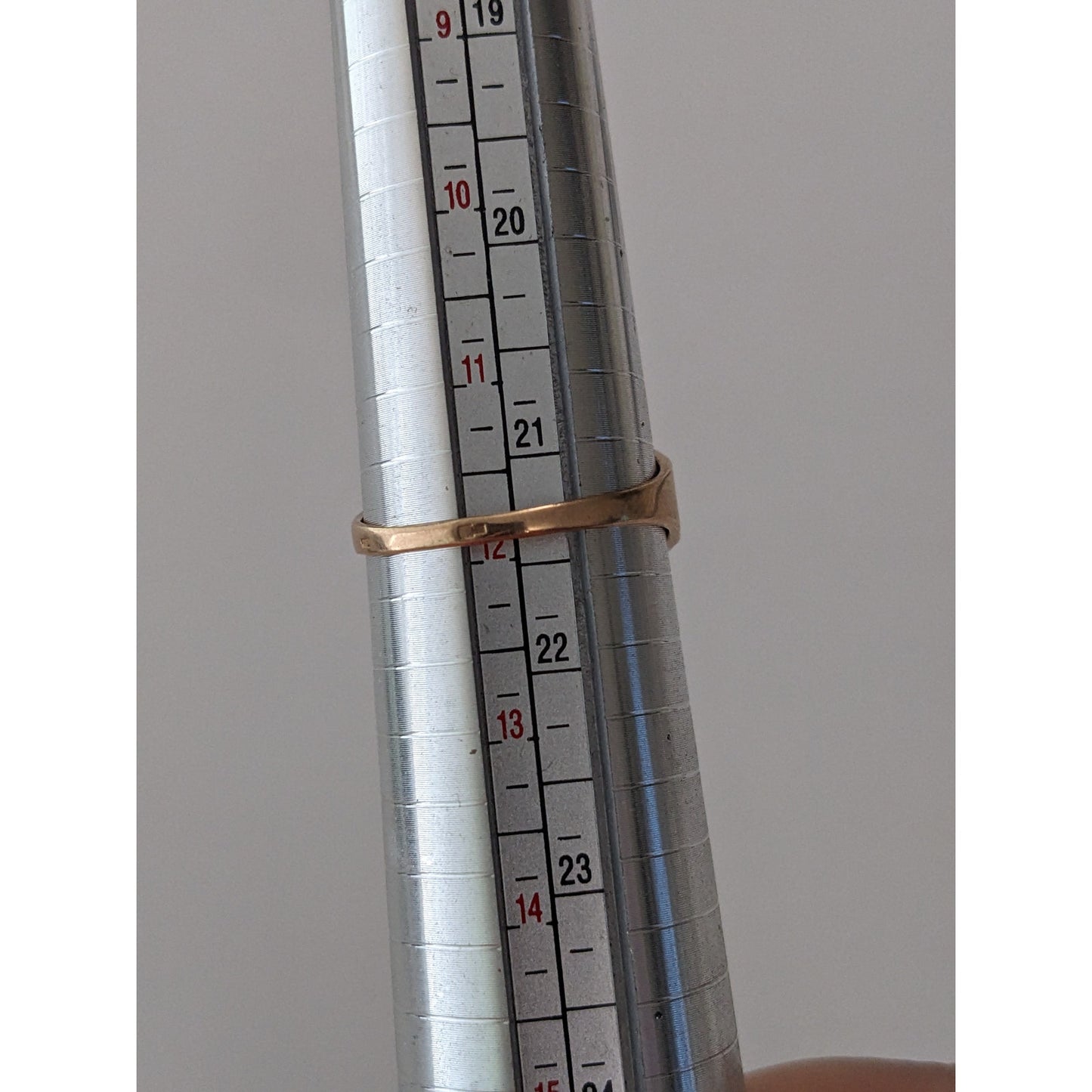 Vintage 14k Gold  Herringbone Pattern SignetRing Size 11.75