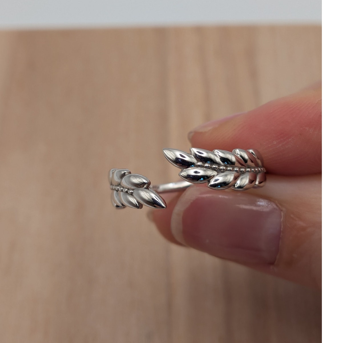 Estate 14k White Gold Wheat Leaf Plant Ring Size 7.5