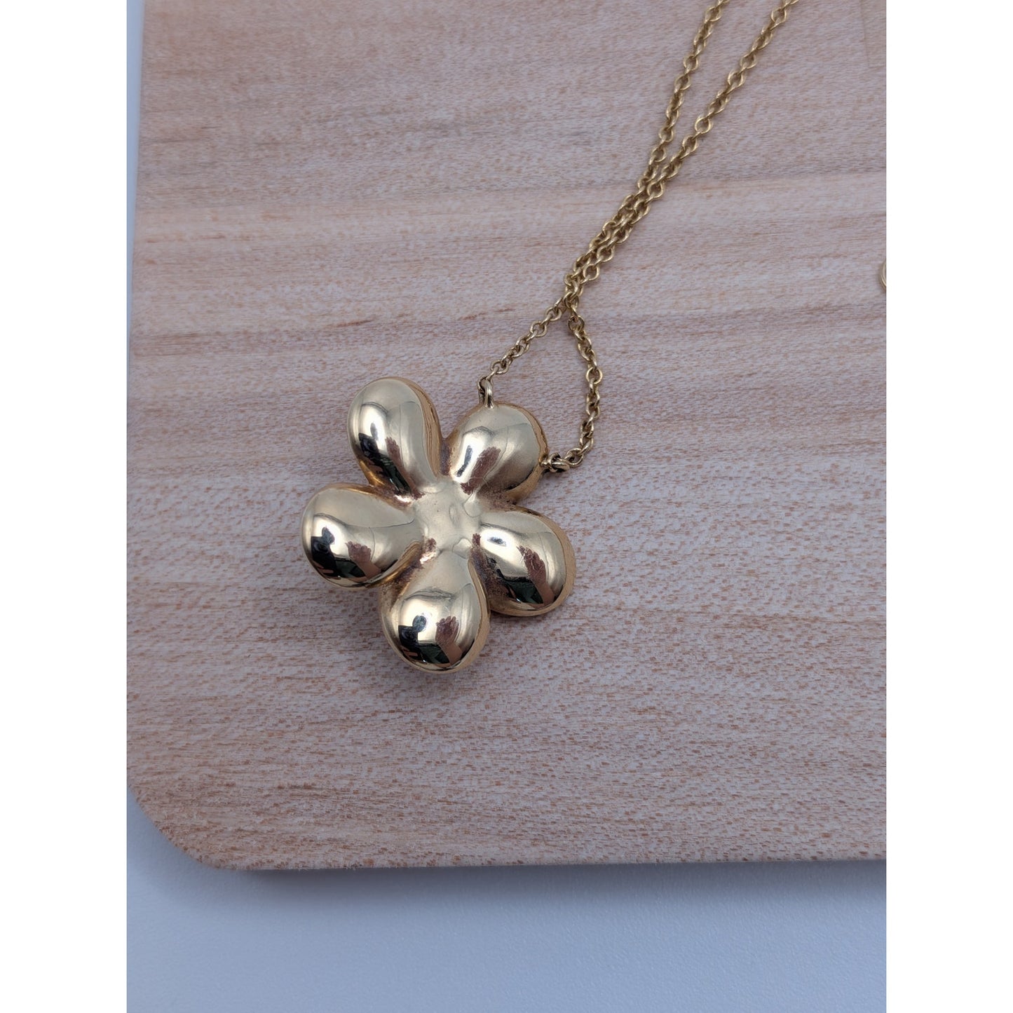 Estate 14k Gold Diamond Flower Pendant Necklace w/ Extender 16 or 18in