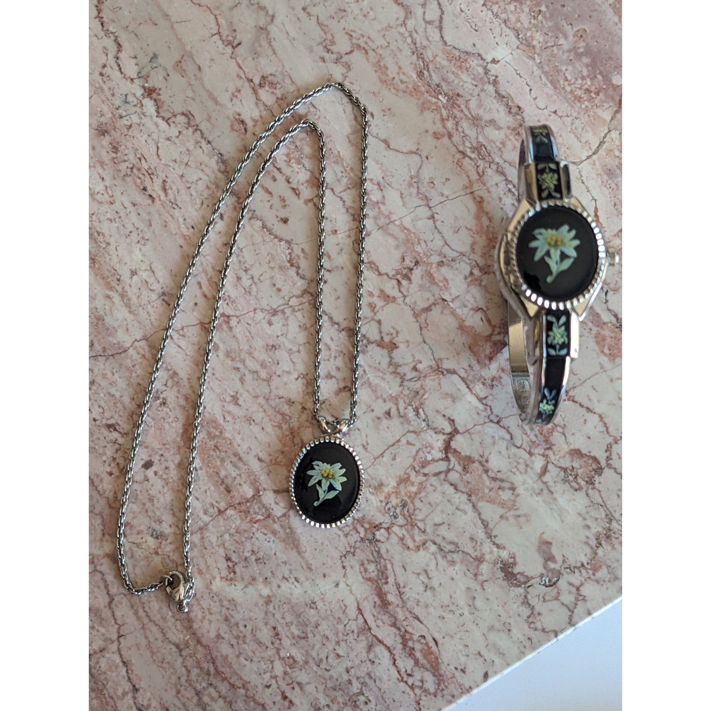 Vintage Andre Mouche