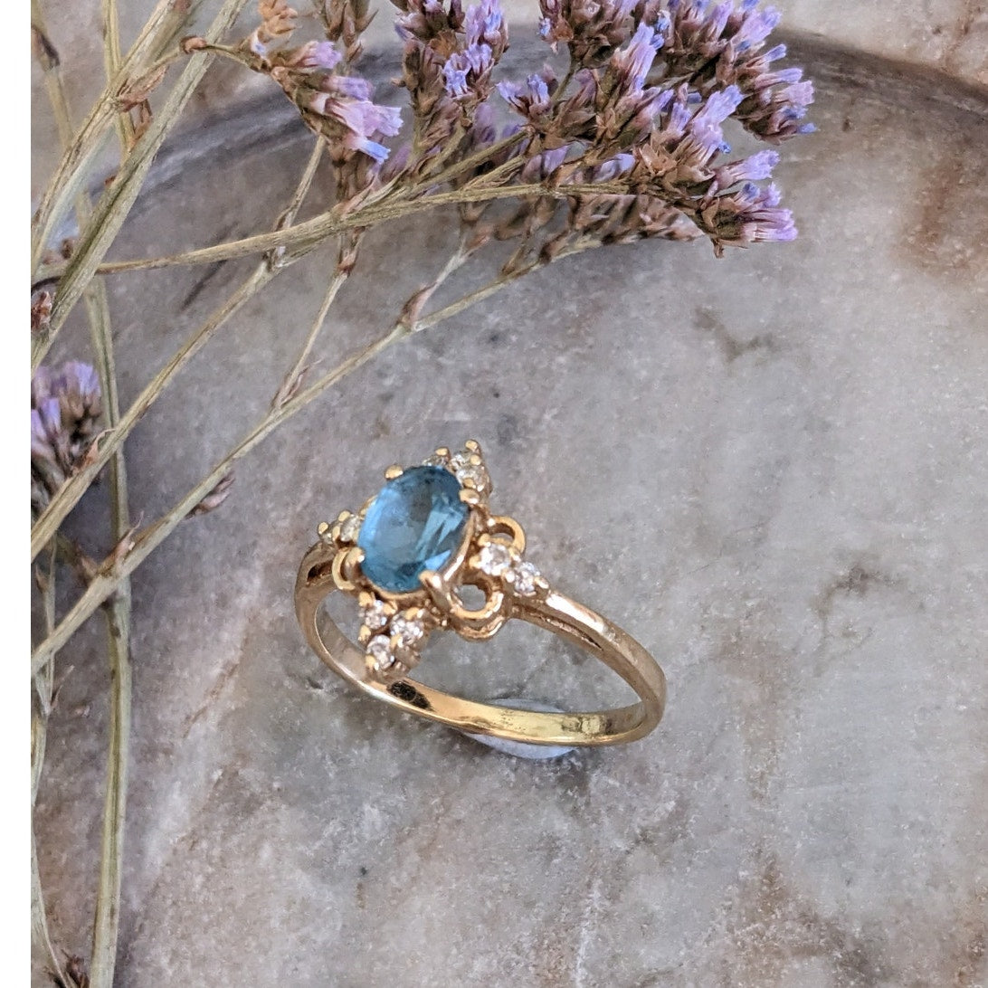 Vintage 14k Yellow Gold Ring with Blue Gem and Diamond Accents 7.75US