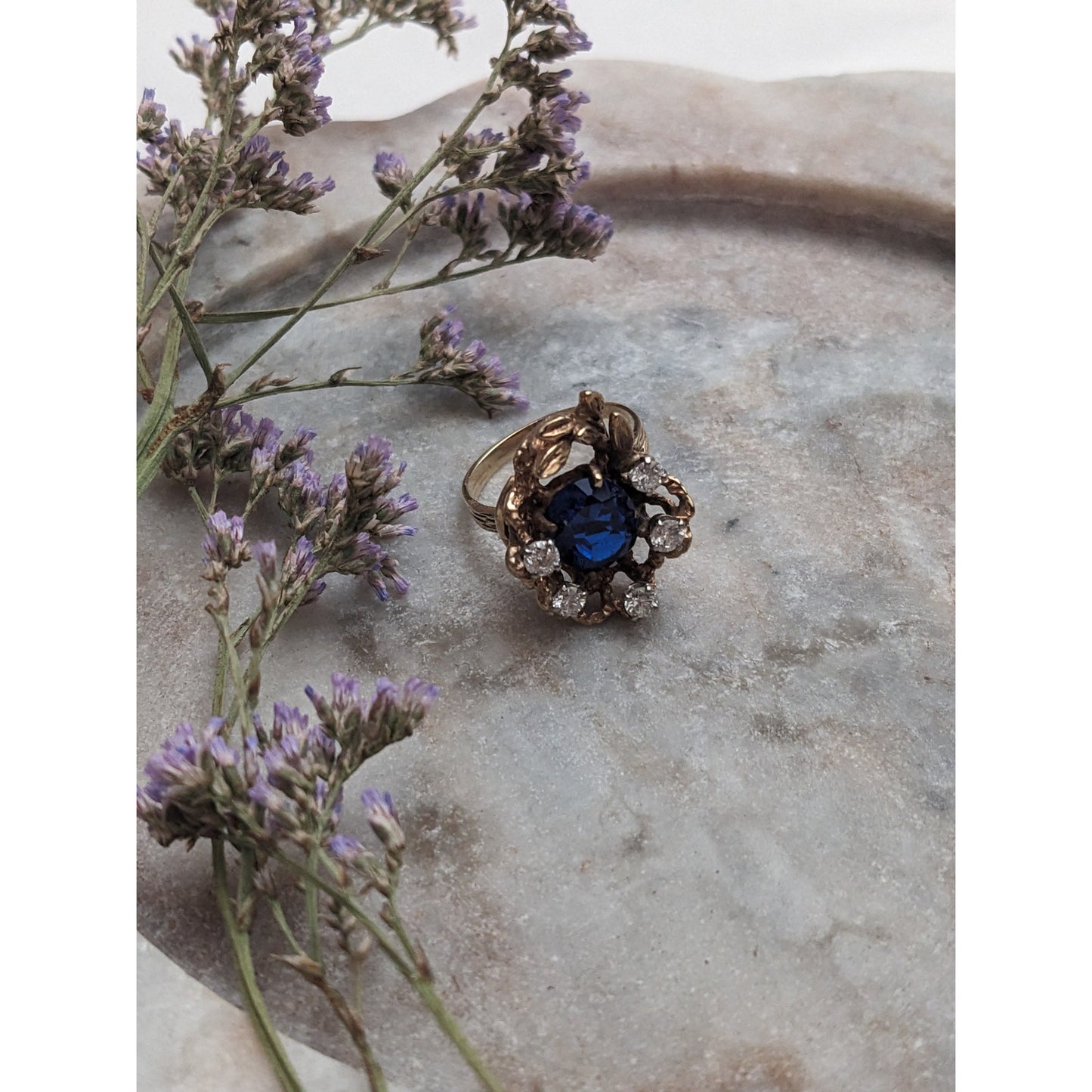 Vintage Sapphire Blue & Diamond Accents 10K Ring Size 6.5US