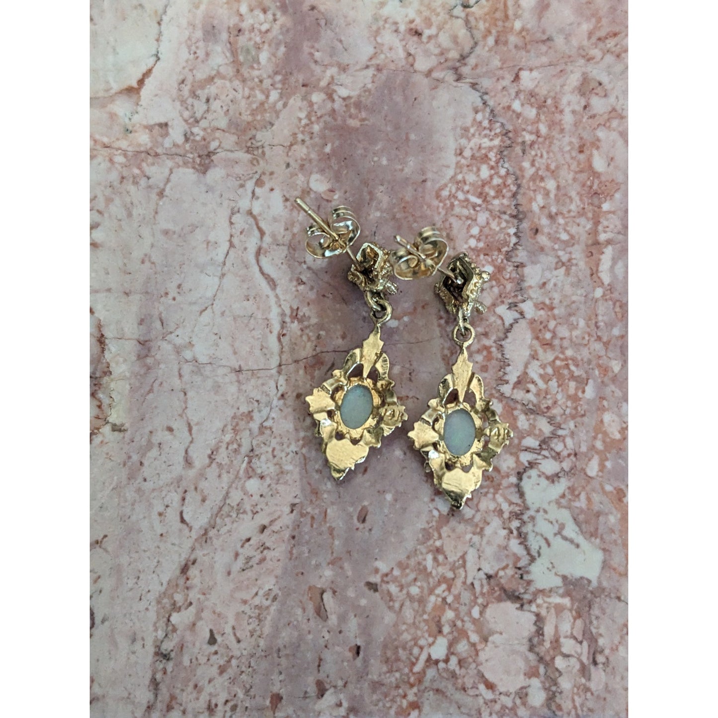 Vintage 14k Yellow Gold with Lab Opals Drop Dangle Earrings