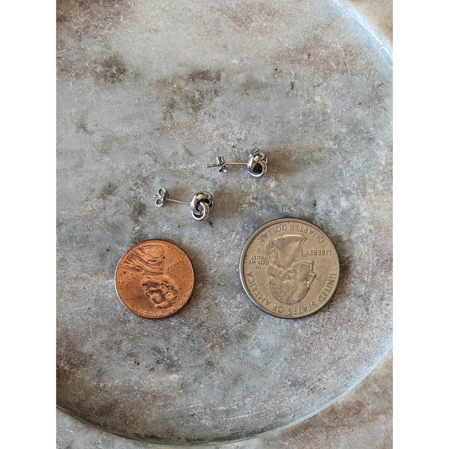 Vintage 14k White Gold Italy Love Knot Stud Earrings 0.58g