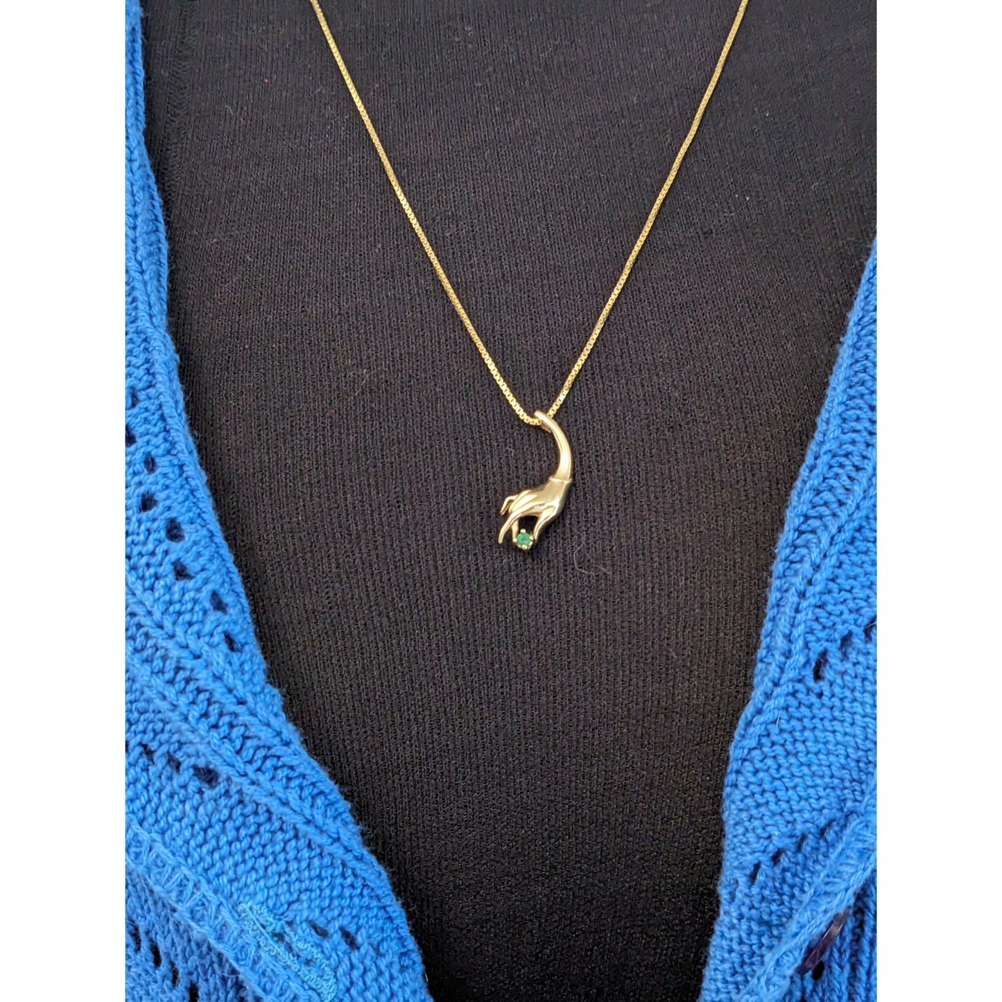 Vintage 14k Yellow Gold Hand Pendant with Green Gem Pendant and Necklace