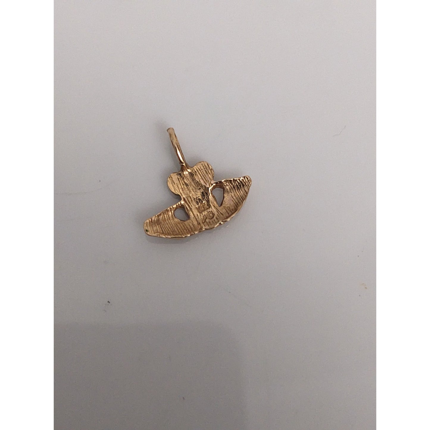 Vintage 14k Yellow Gold Claddagh Crown Heart Pendant