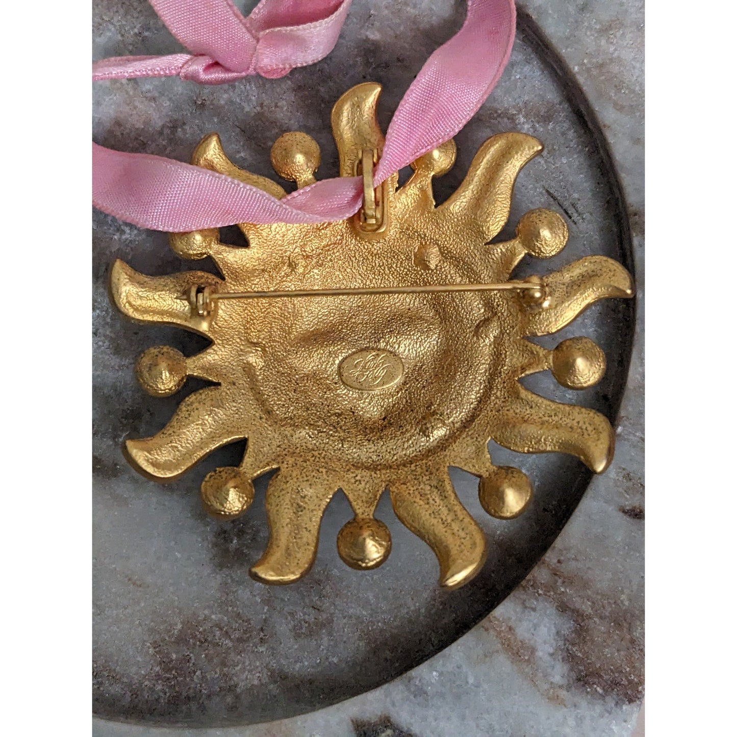 Vintage Kirks Folly Gold Tone Sun Face One Love Brooch/Pendant