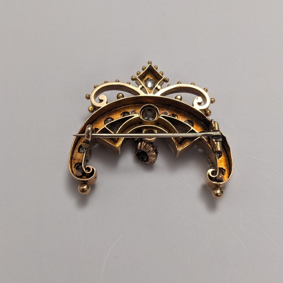 Antique Unmarked 14k Black Enamel & Diamond Crescent Moon Brooch