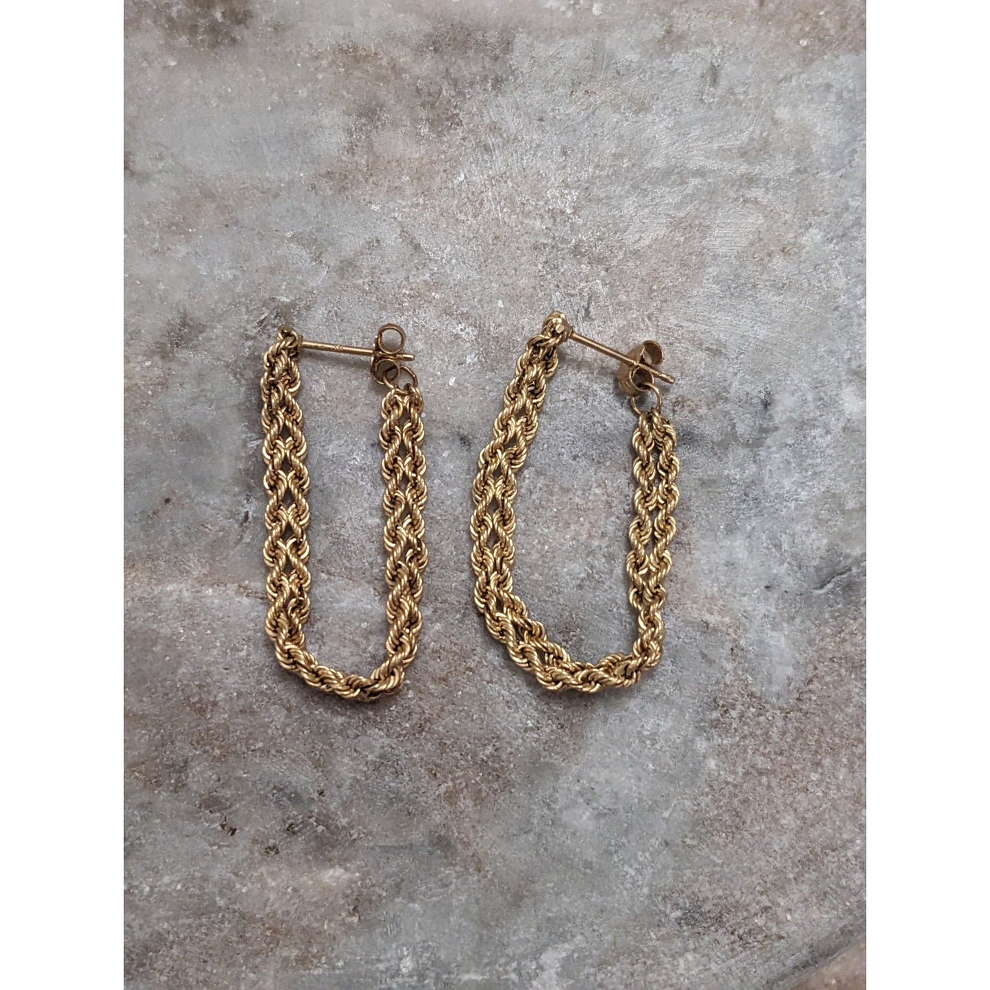 Vintage 14k Yellow Gold Rope Chain Loop Earrings