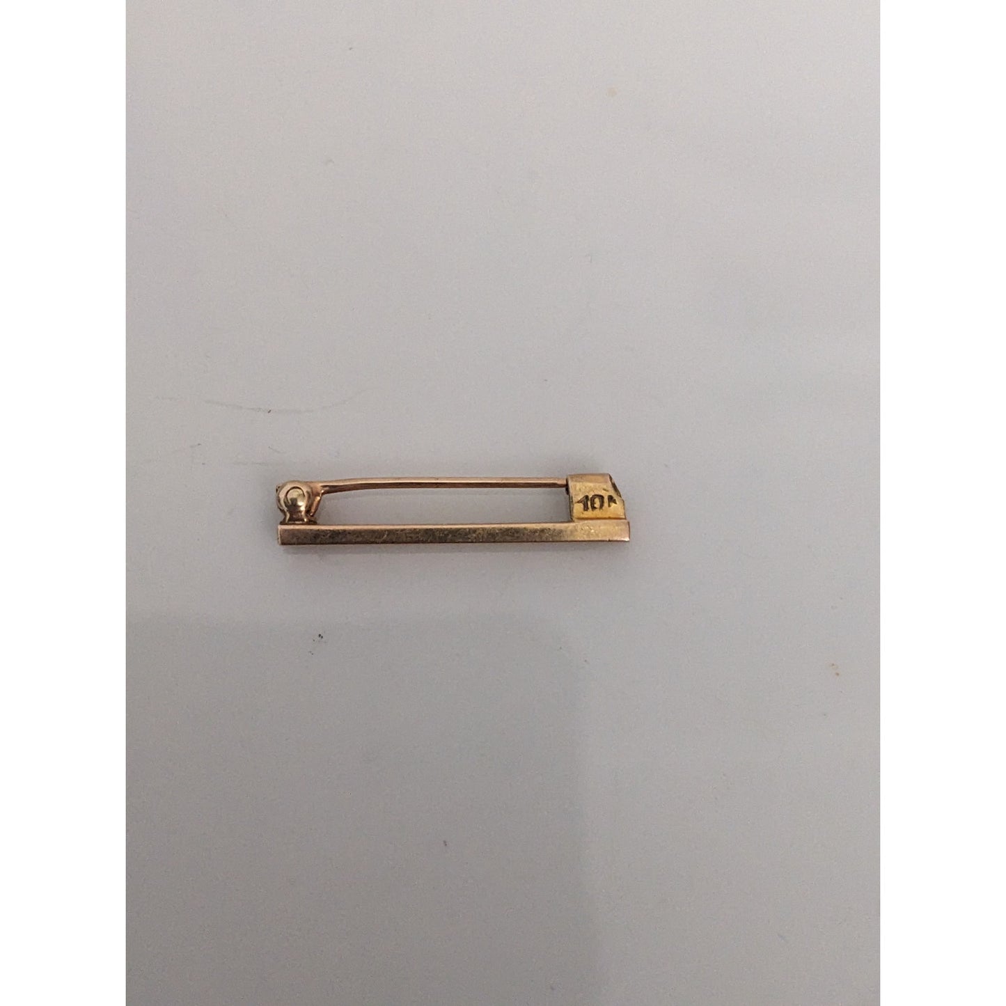 Vintage 10k Yellow Gold Ultra Tiny Mini Dainty Rectangle Bar Brooch Pin