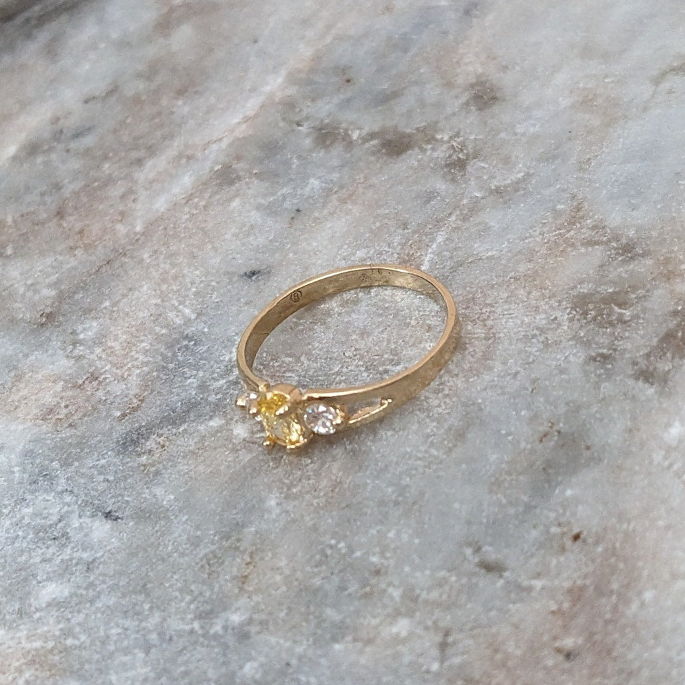Vintage 14k Gold Mini Dainty Ring with CZ Yellow and White Stones Size 4.5US