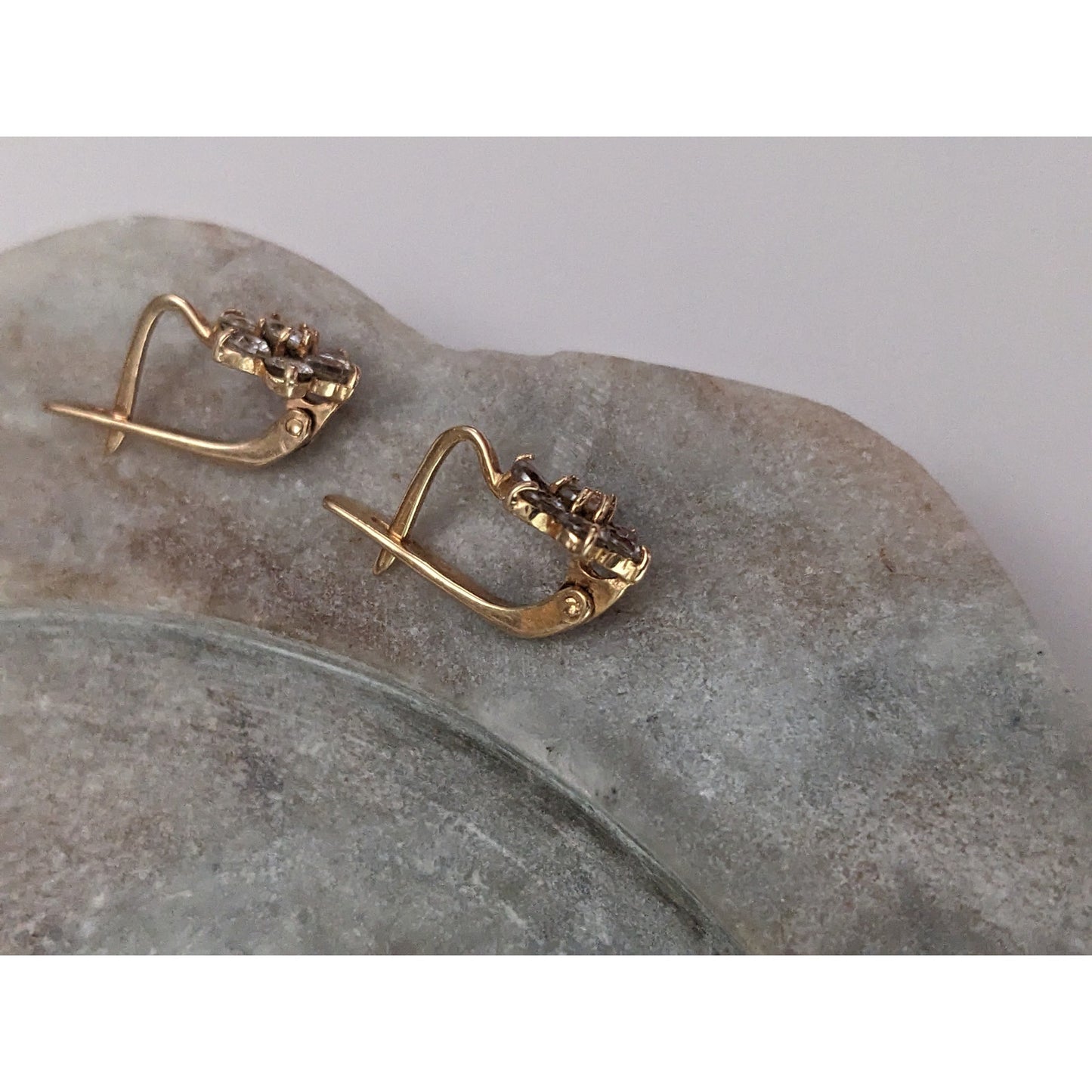 Vintage 14k Gold Dangle Accent Stones Flower Cluster Earrings