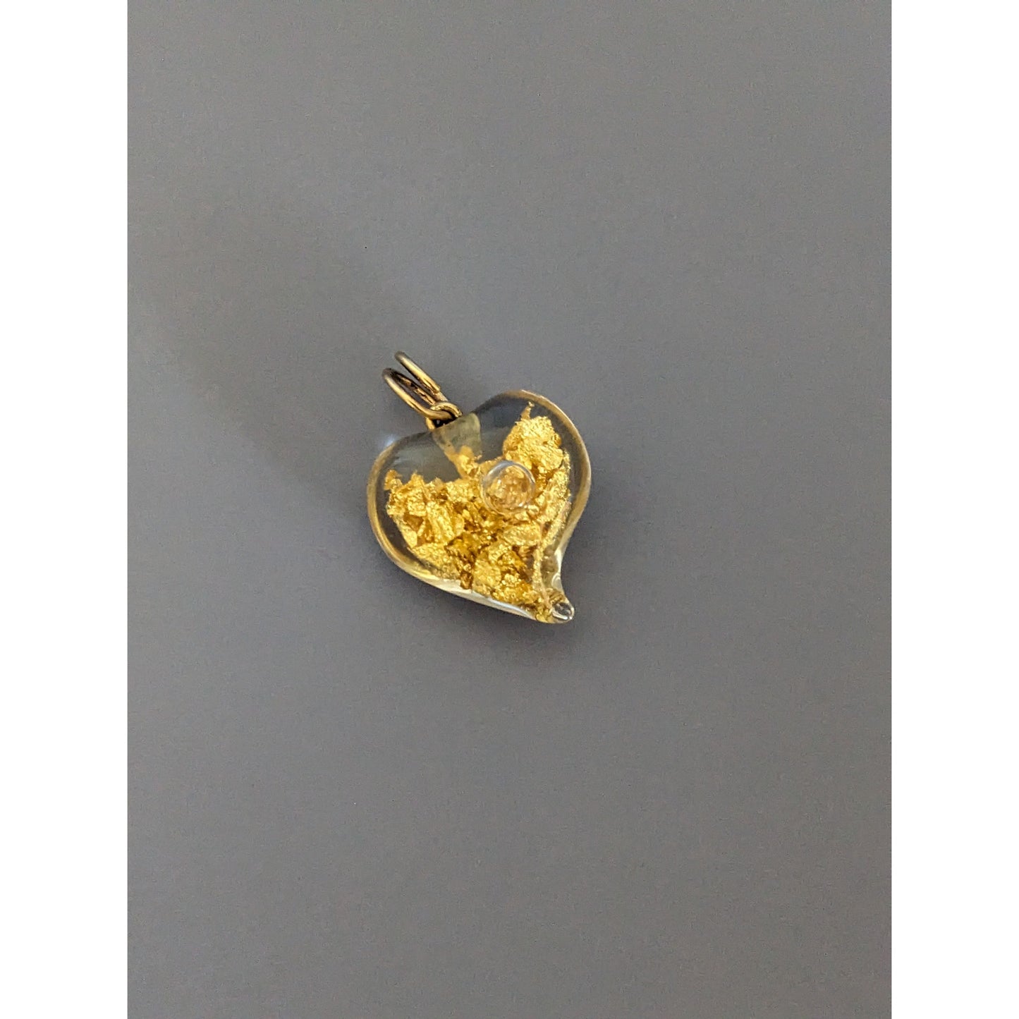 Vintage 14k Yellow Gold Nugget Flakes Heart Shaped Glass Pendant