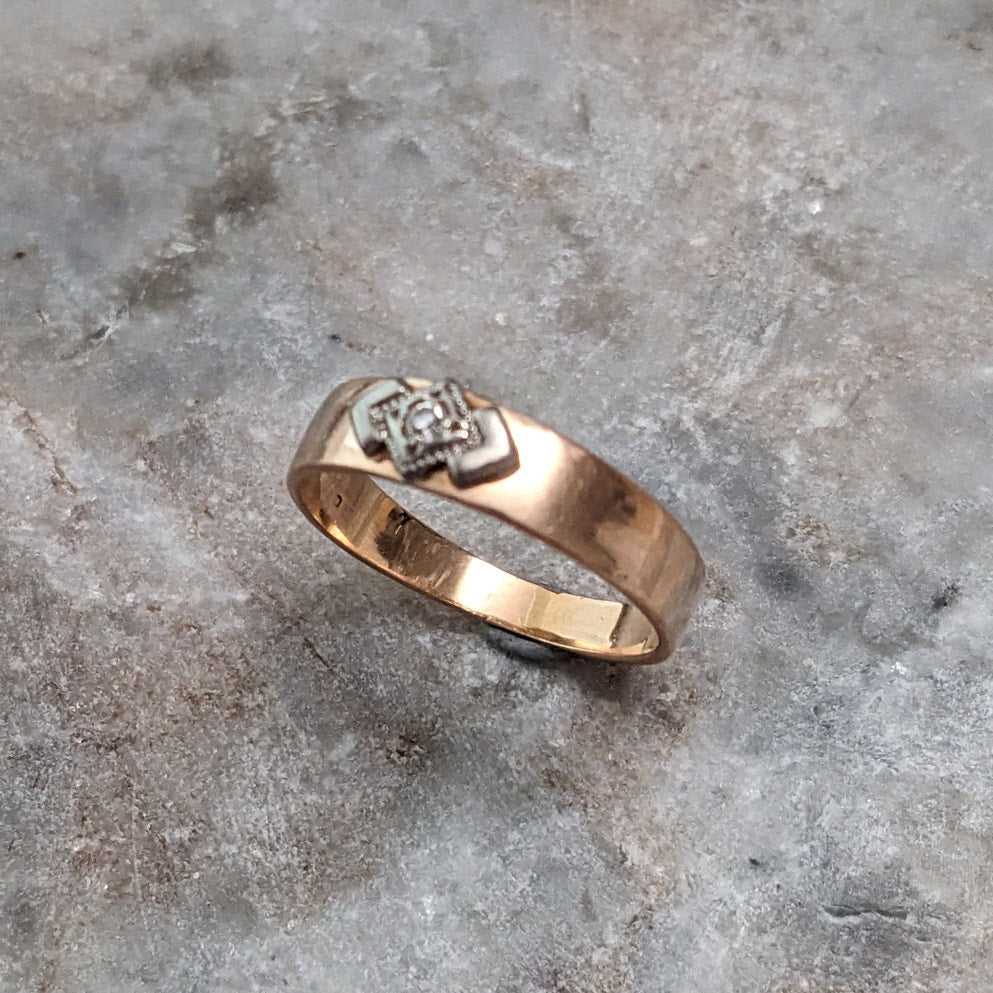 Vintage 1990s 14k Gold Deco Retro Inspired Simple Band Ring Size 6.75