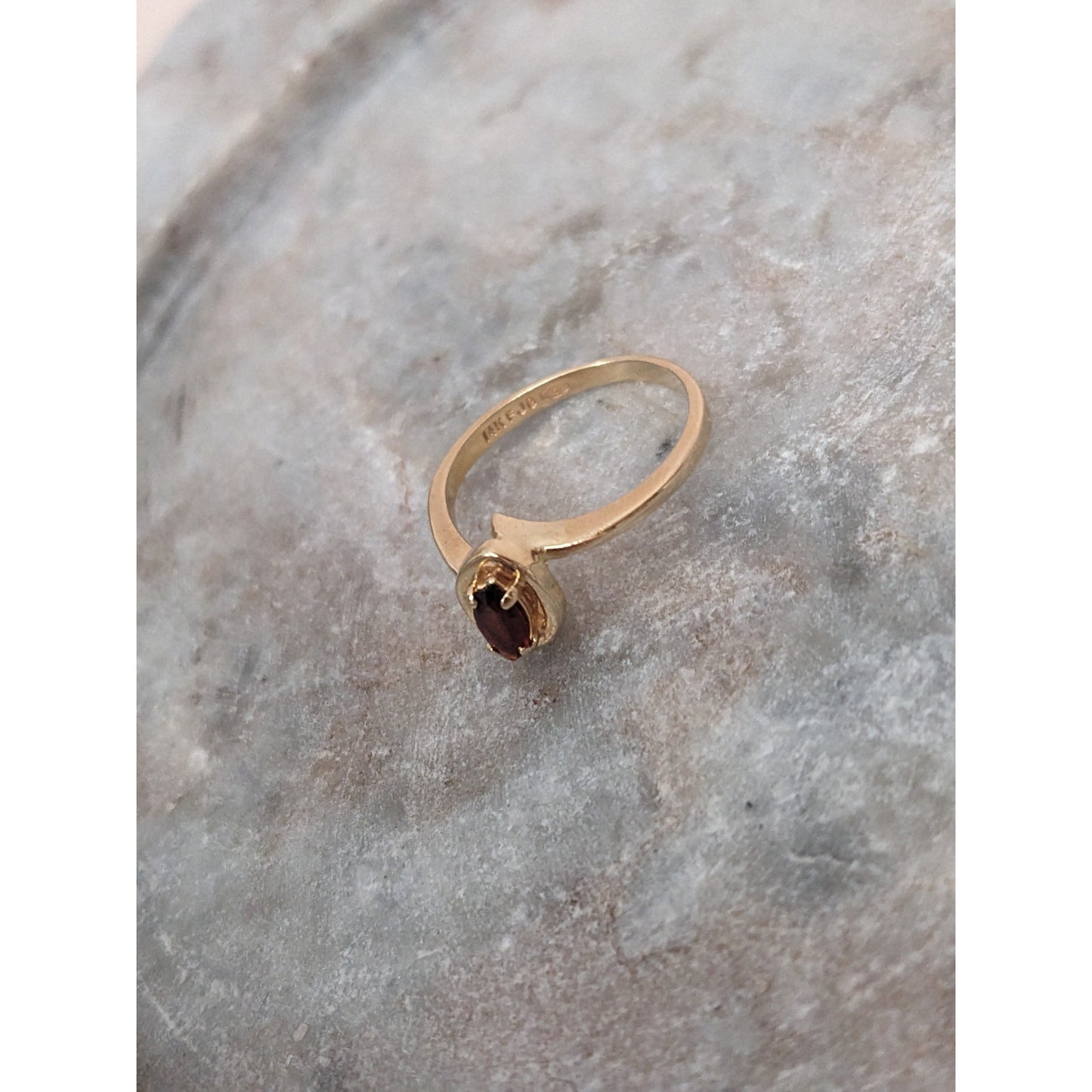 Vintage 14k Yellow Gold Ring with Marquise Red Stone Size 6.5