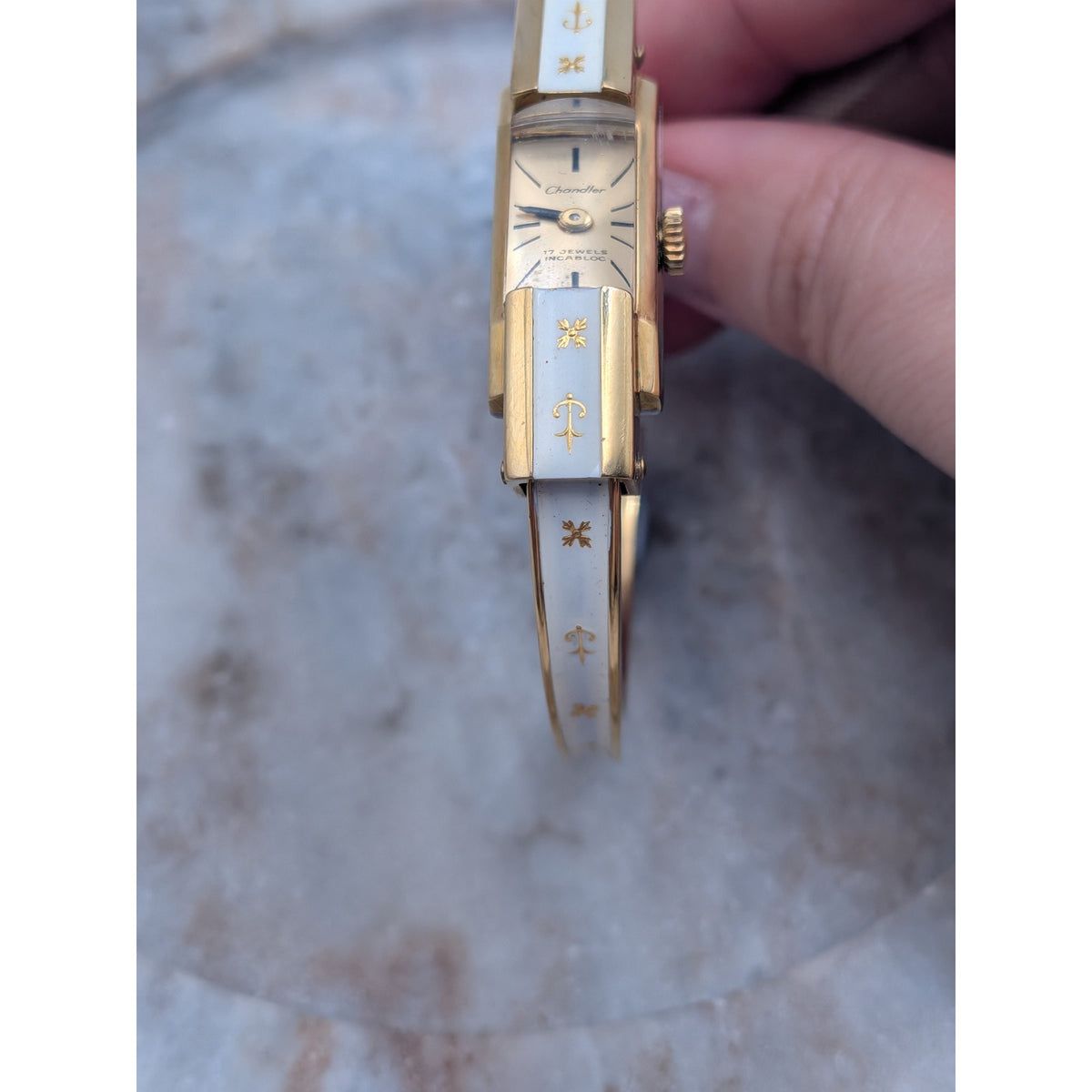 FLAW Vintage Chandler Gold Tone Watch White Enamel Gold Flowers and Anchors