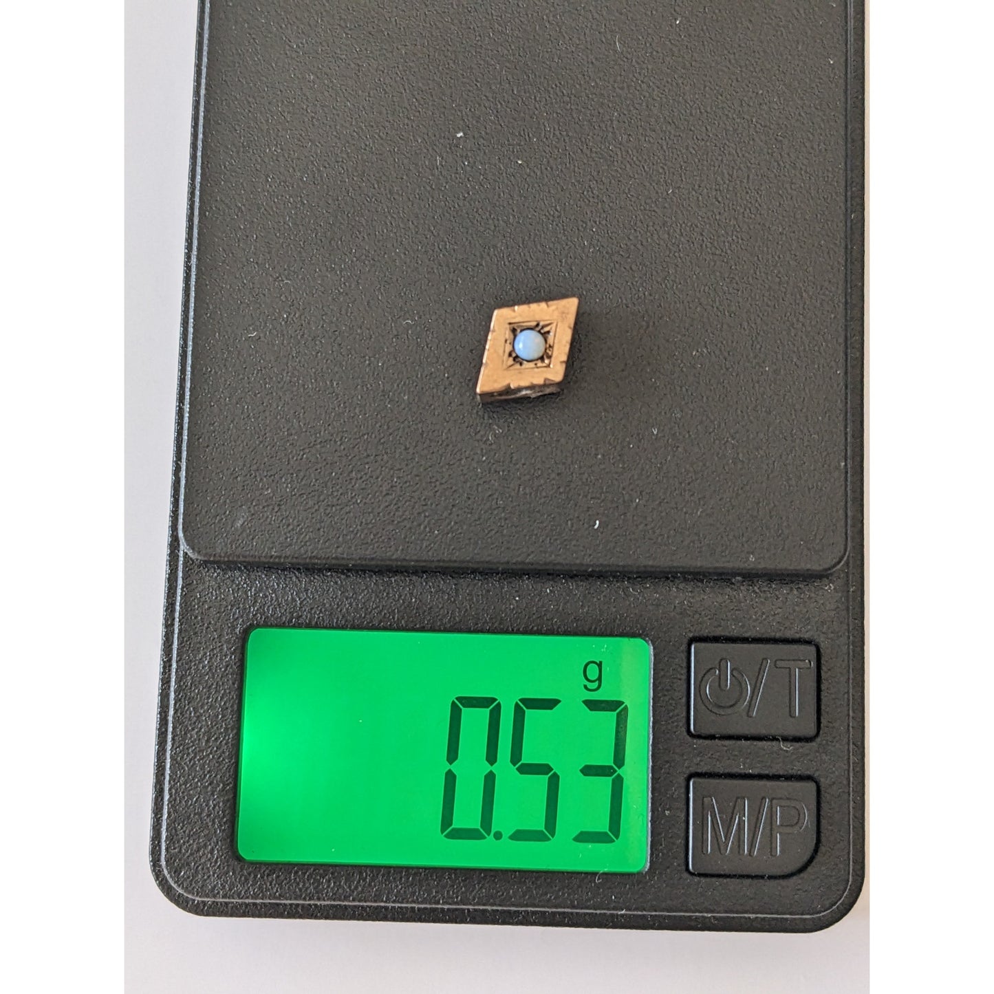 Vintage Unmarked 10k Gold Dainty Mini Rhombus Shaped Slider Charm