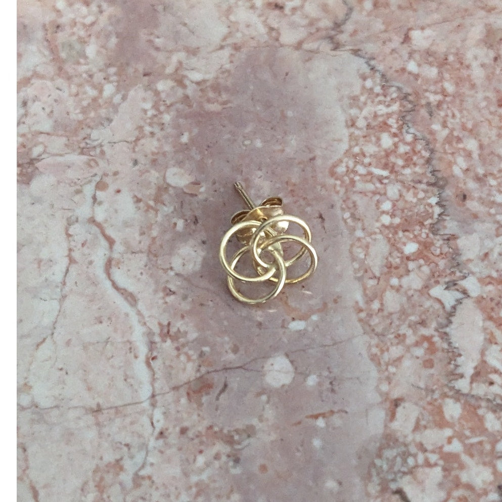 Estate 14k Yellow Gold Single Tiny Dainty Love Knot Stud Earring ONE PIECE ONLY