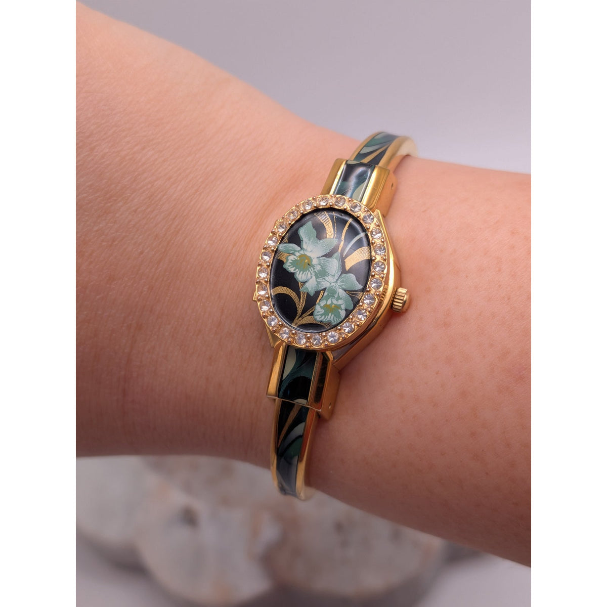 FLAW Vintage Andre Mouche Gold Tone Peekaboo Watch Green Orchid Theme