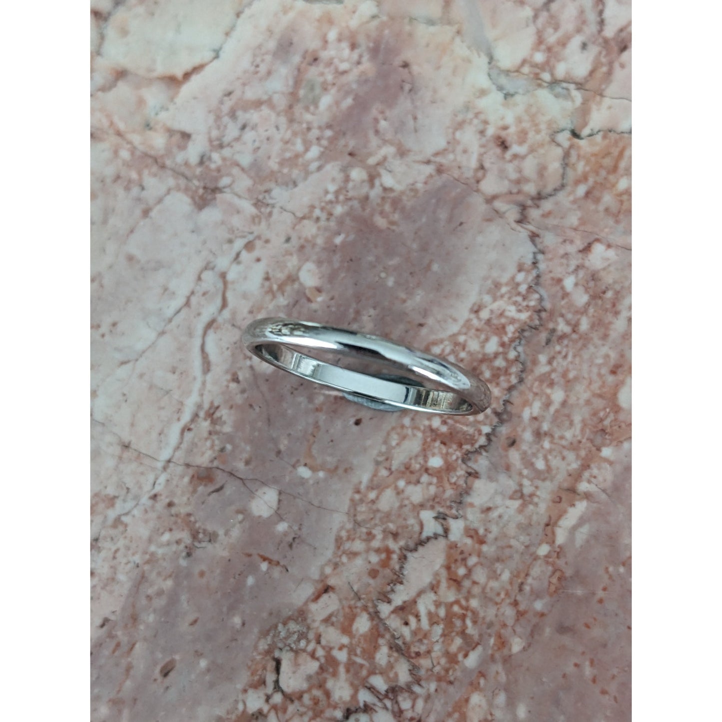 Estate 14k White Gold Thin 2mm Wide Simple Dainty Wedding Band Ring Size 8.75