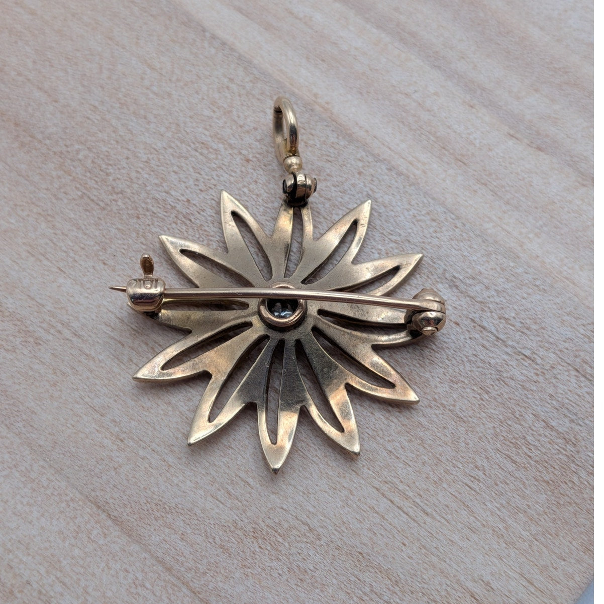 FLAW Vintage 10k Yellow Gold Seed Pearl Diamond Star Brooch Pendant