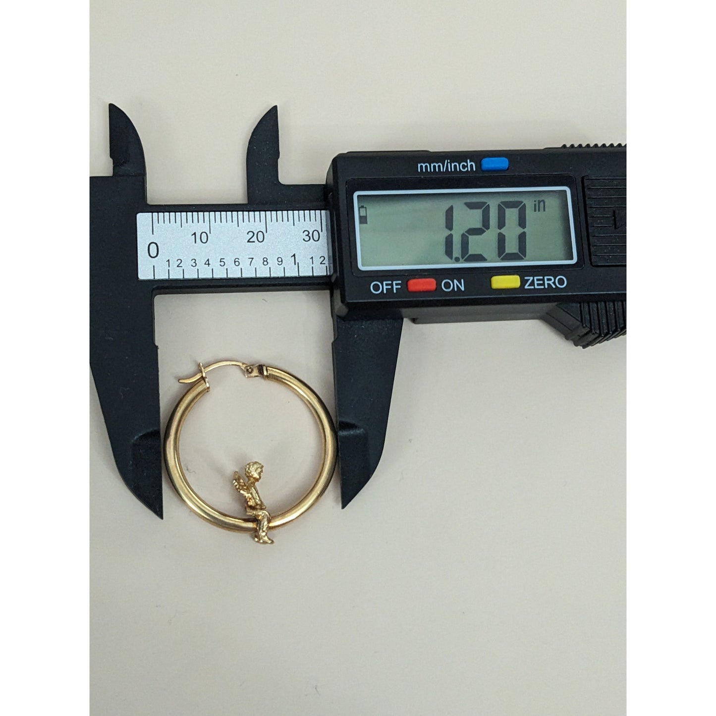 Vintage 10k Gold Cherub Angel Hoop Earrings